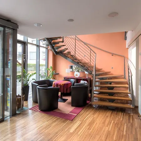 Szálloda Zlami-holzer Klagenfurt am Woerthersee