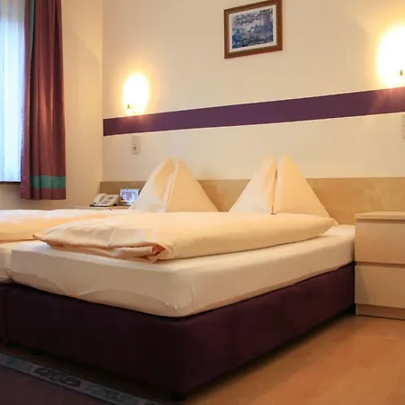 Zlami-holzer Otel Klagenfurt am Woerthersee